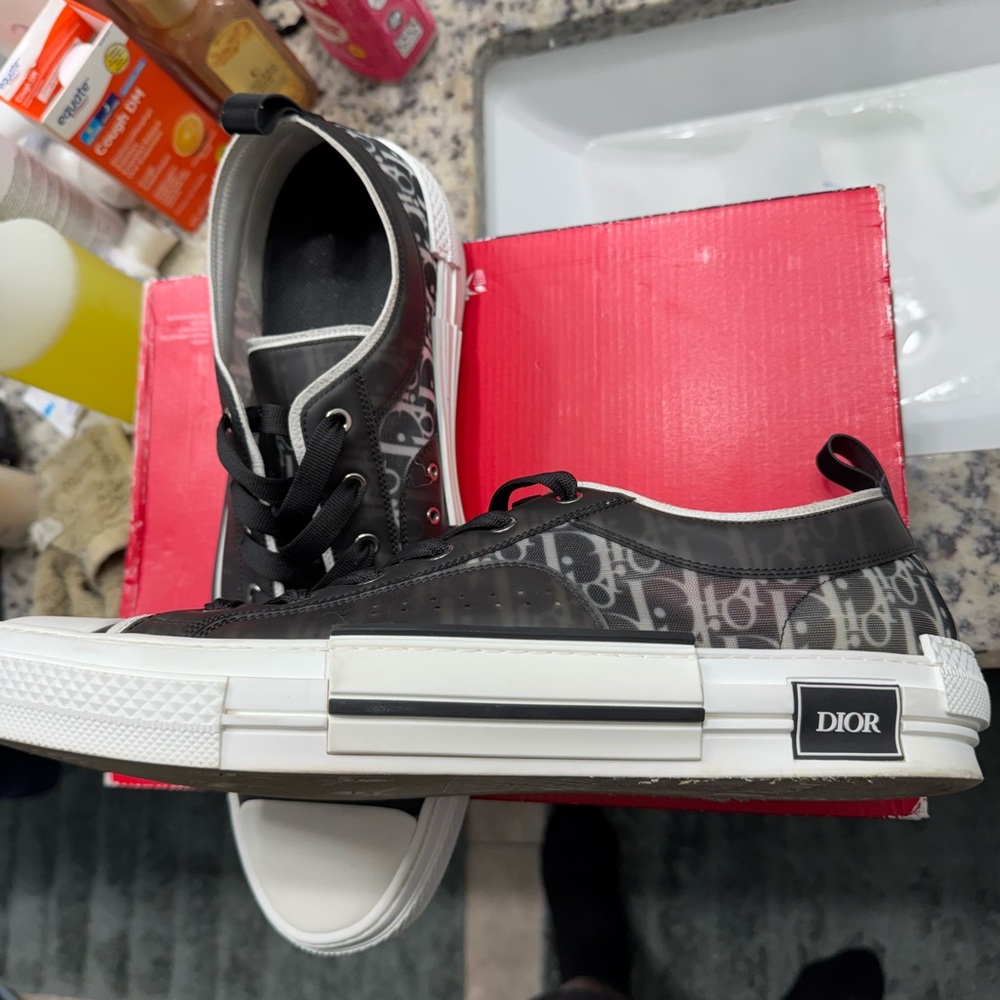 DIOR men’s sneaker size 17 - Picture 2 of 5
